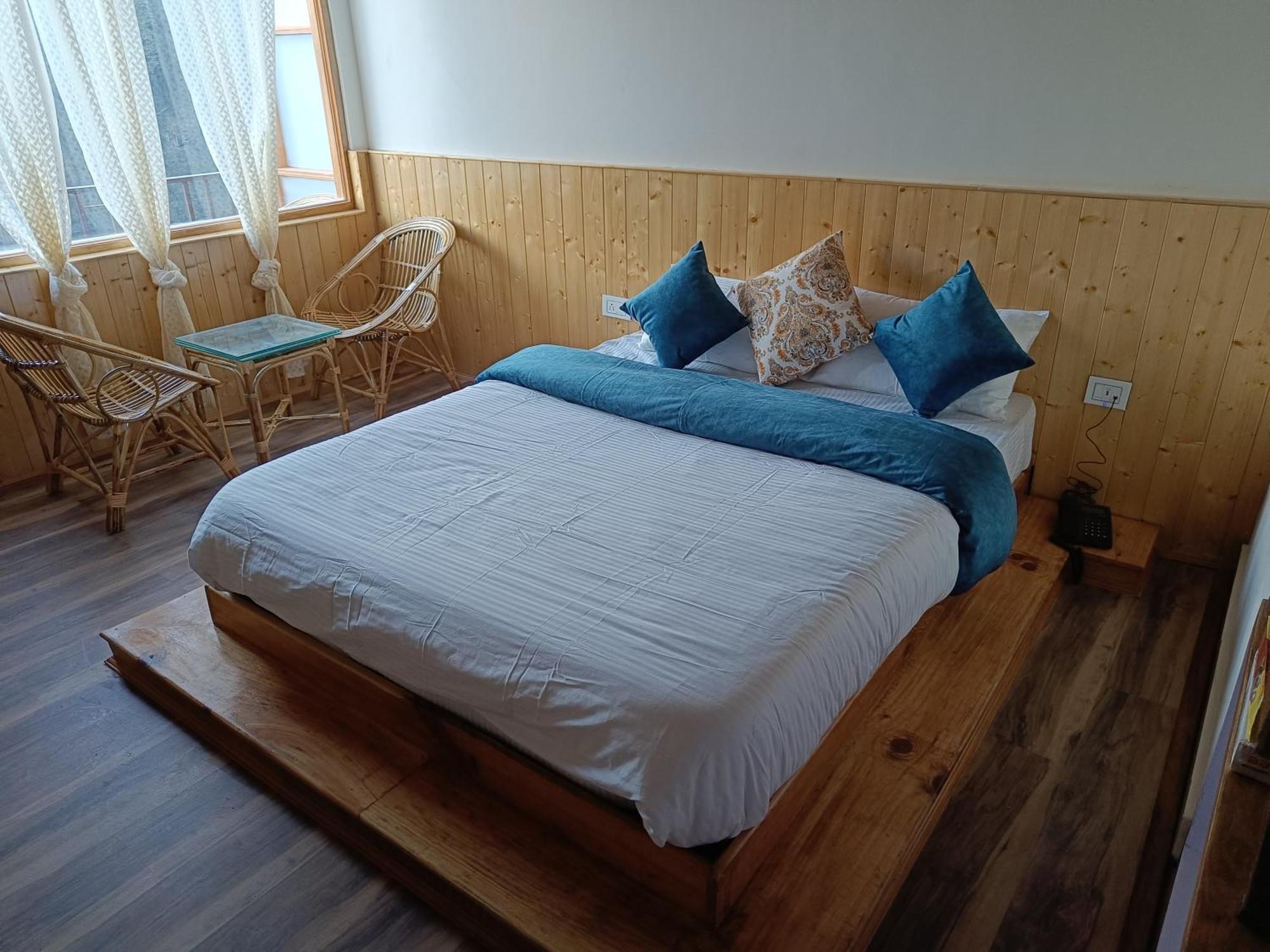Banjār Trimounts-A Boutique Hotel & Wellnes Center In Tirthan Valley מראה חיצוני תמונה