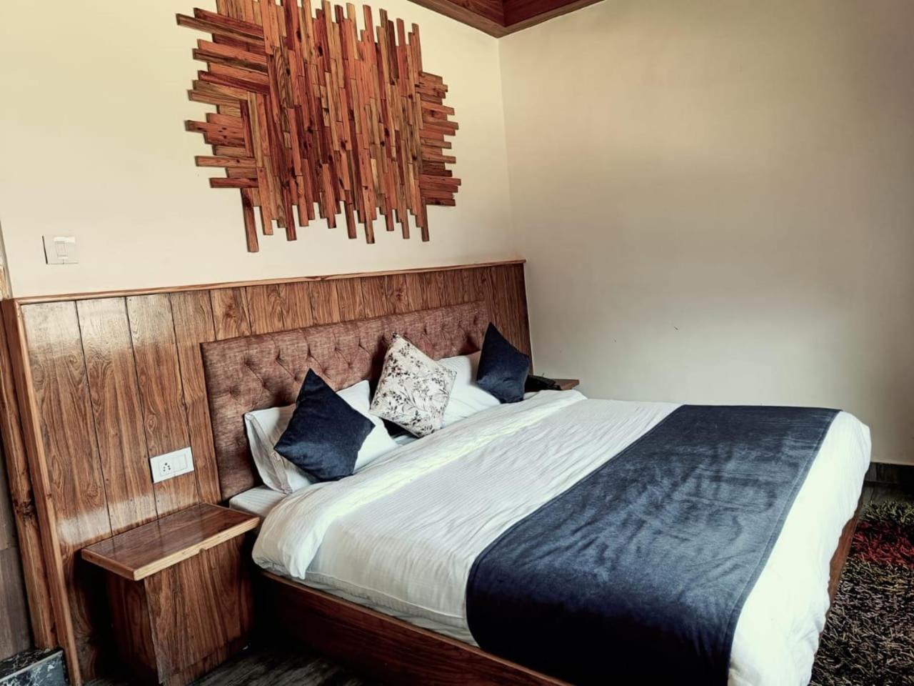 Banjār Trimounts-A Boutique Hotel & Wellnes Center In Tirthan Valley מראה חיצוני תמונה
